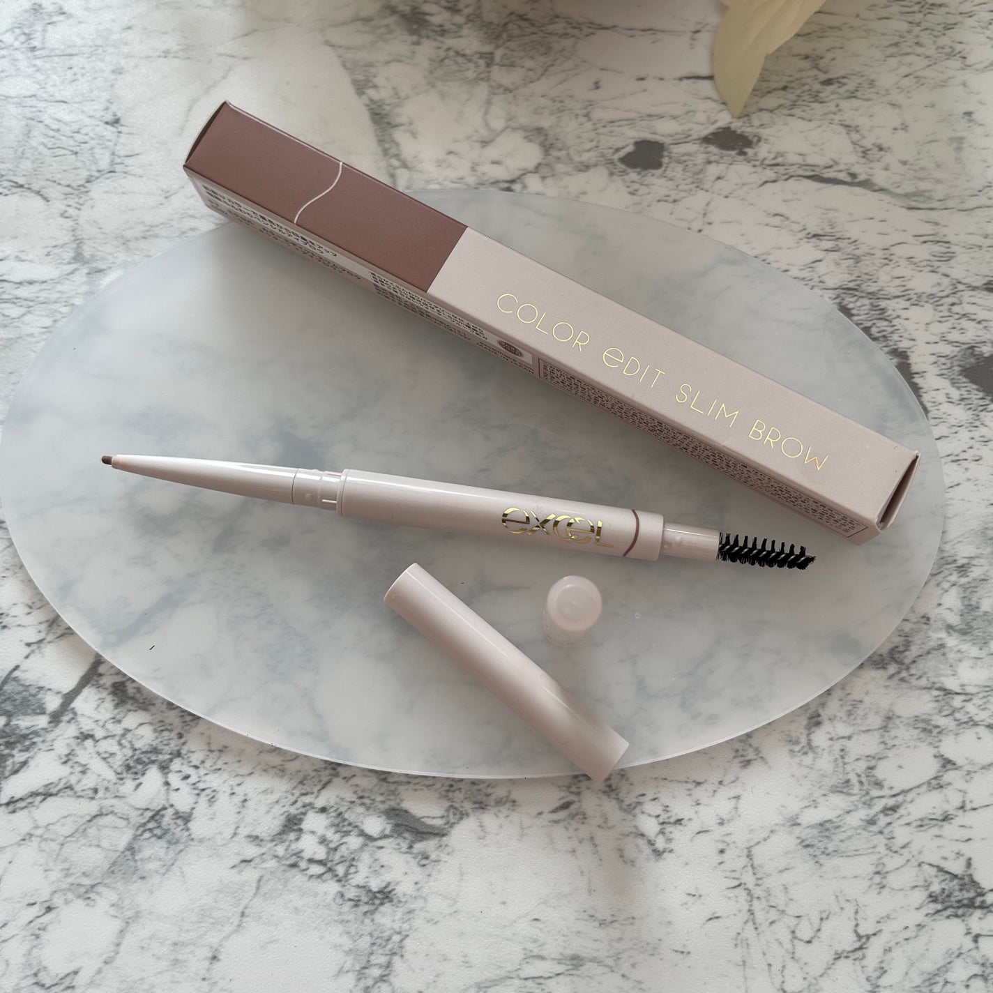 カラーエディットパウダーブロウ/excel/パウダーアイブロウを使ったクチコミ(2枚目)