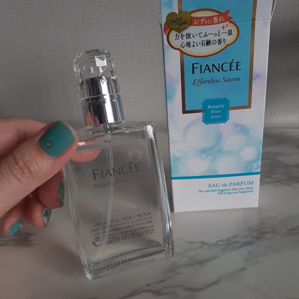 ハピリーエバーアフター　オードパルファン　エフォートレスサボン/フィアンセ/香水(レディース)を使ったクチコミ（2枚目）
