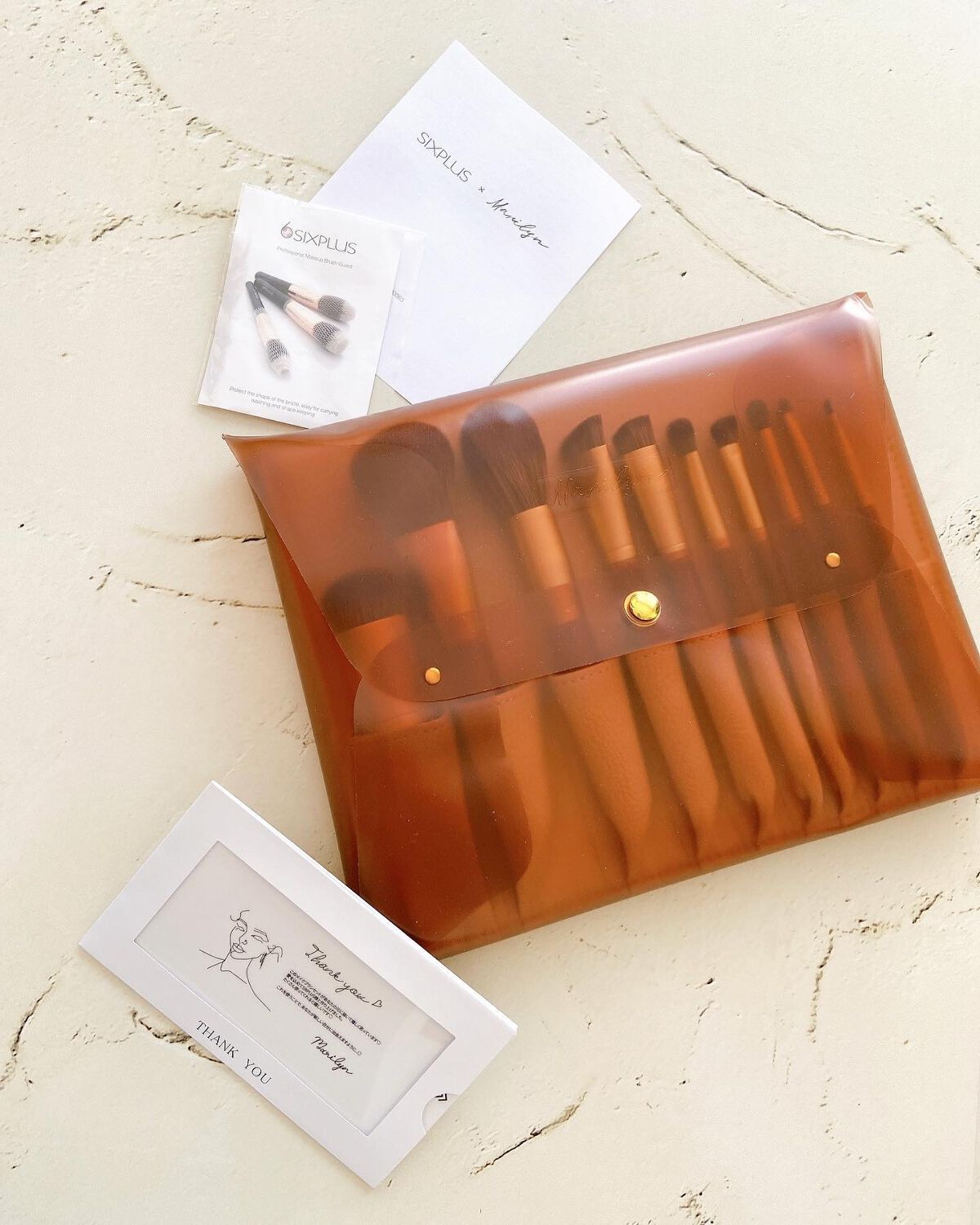 コスメまとめ売り37点セット♡ブラシ、サンプル15点おまけ付き コスメまとめ売り37点セット♡ブラシ、サンプル15点おまけ付き