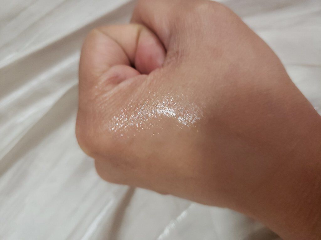 トゥルーディメンションラディアンスバーム/hince/スティックハイライトを使ったクチコミ（2枚目）