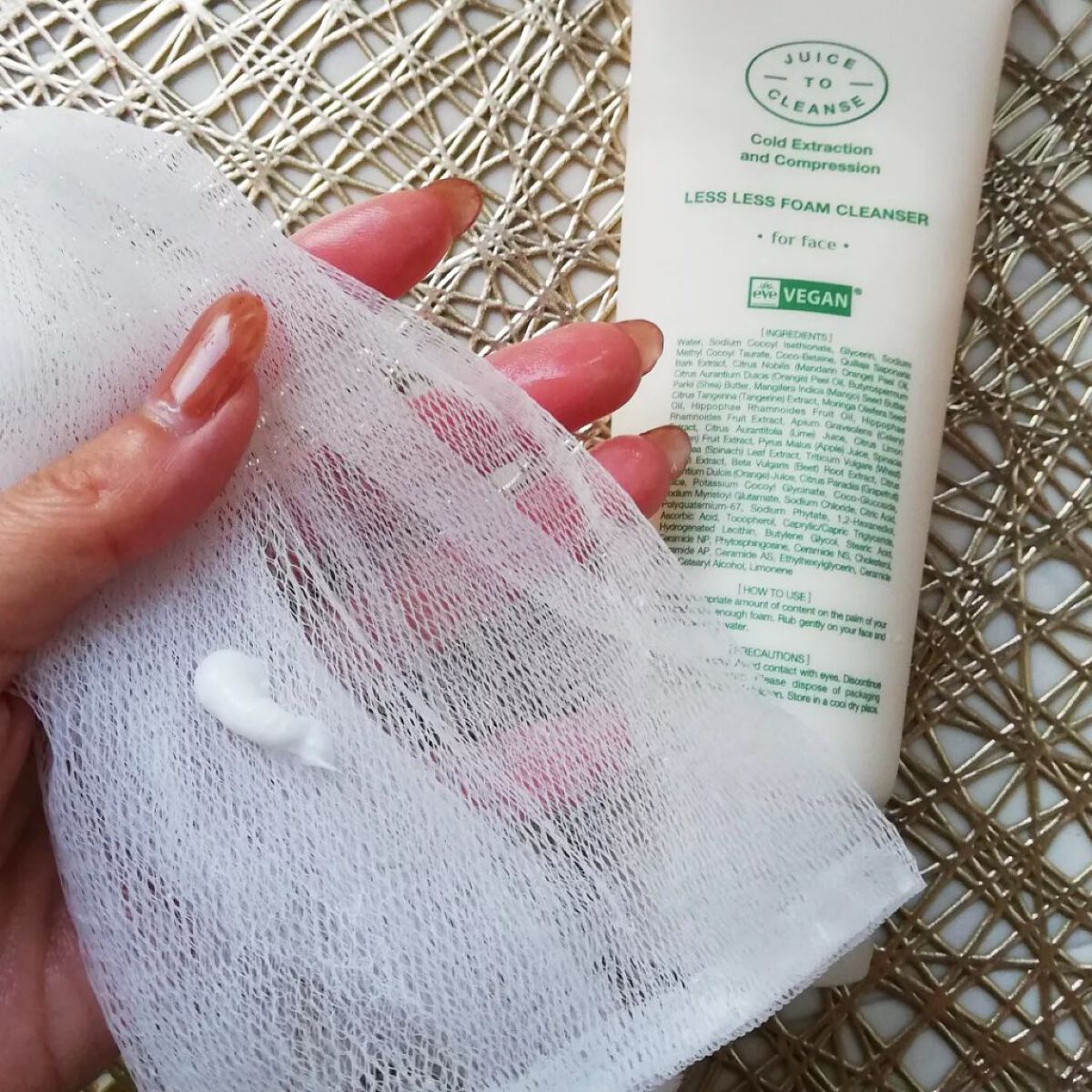 レスレスフォームクレンザー/JUICE TO CLEANSE/洗顔フォームを使ったクチコミ(2枚目)