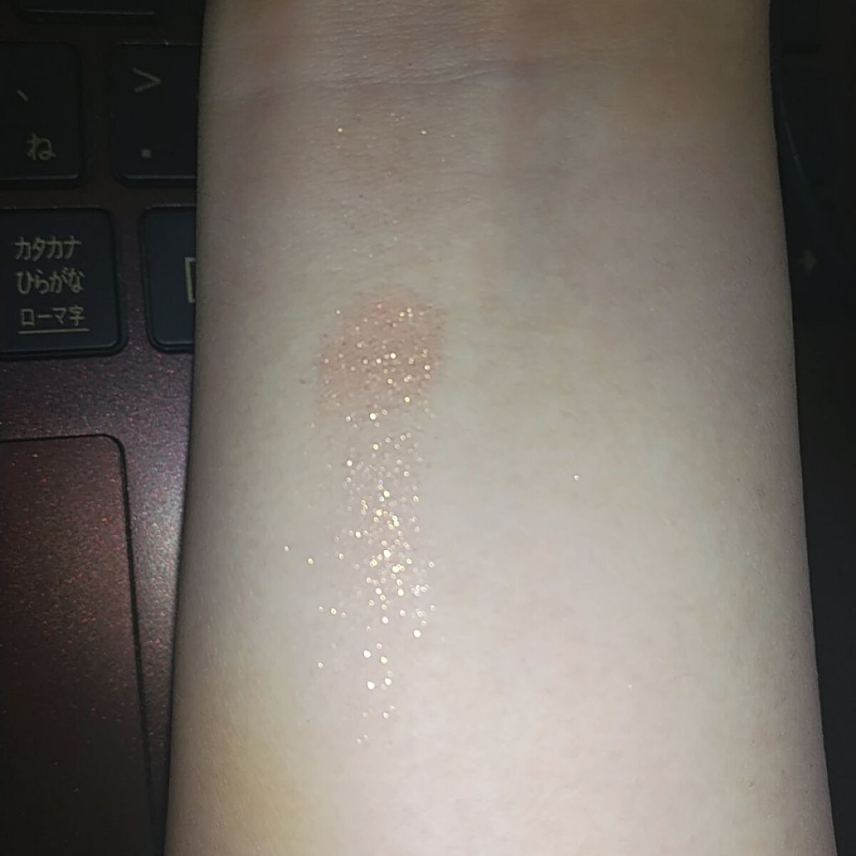 シングルアイシャドウ 06 ピンクダイヤモンド/aZTK/単色アイシャドウを使ったクチコミ（2枚目）