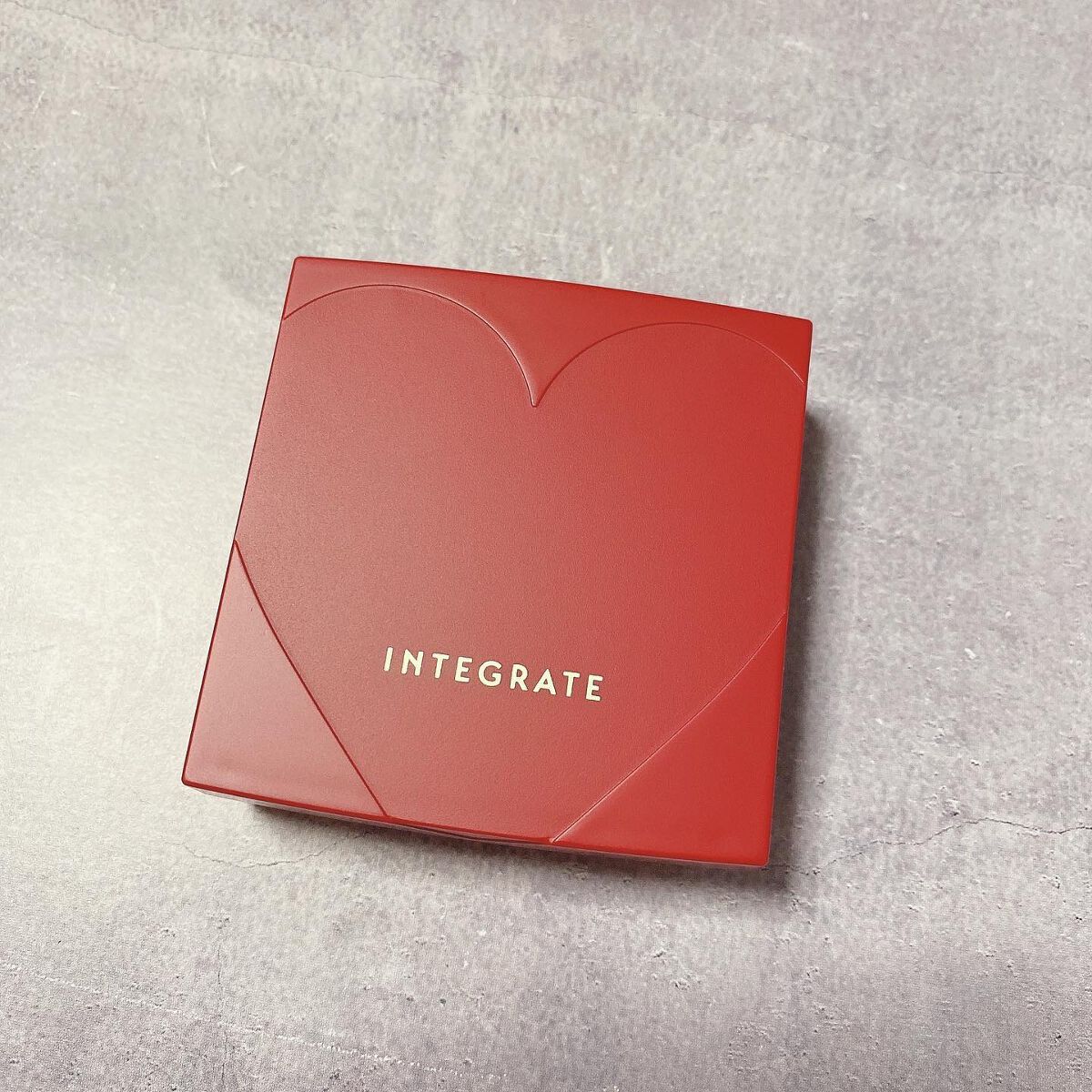 sarako on LIPS 「インテグレートのさらっとふわ肌パウダーファンデ★お試しさせて頂..」(6枚目)