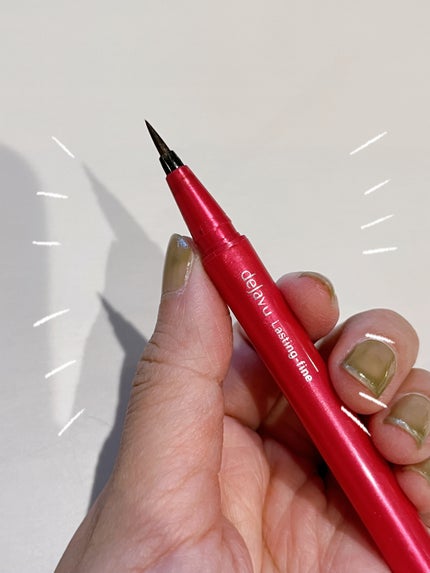 「密着アイライナー」ショート筆リキッド/デジャヴュ/リキッドアイライナーを使ったクチコミ(2枚目)