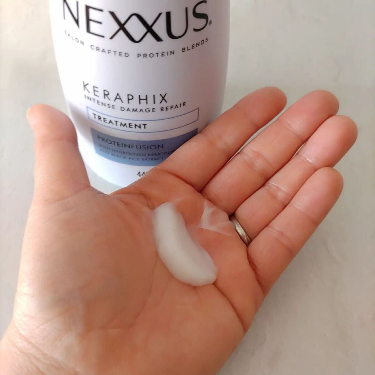 ネクサス インテンスダメージリペア 洗い流さないトリートメントオイル/NEXXUS(ネクサス)/ヘアオイルを使ったクチコミ(3枚目)