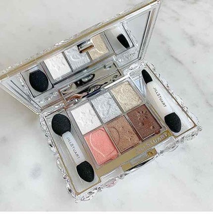 ホワイトラブストーリー コレクション (クリスマスコフレ 2018)/JILL STUART/メイクアップキットを使ったクチコミ(4枚目)