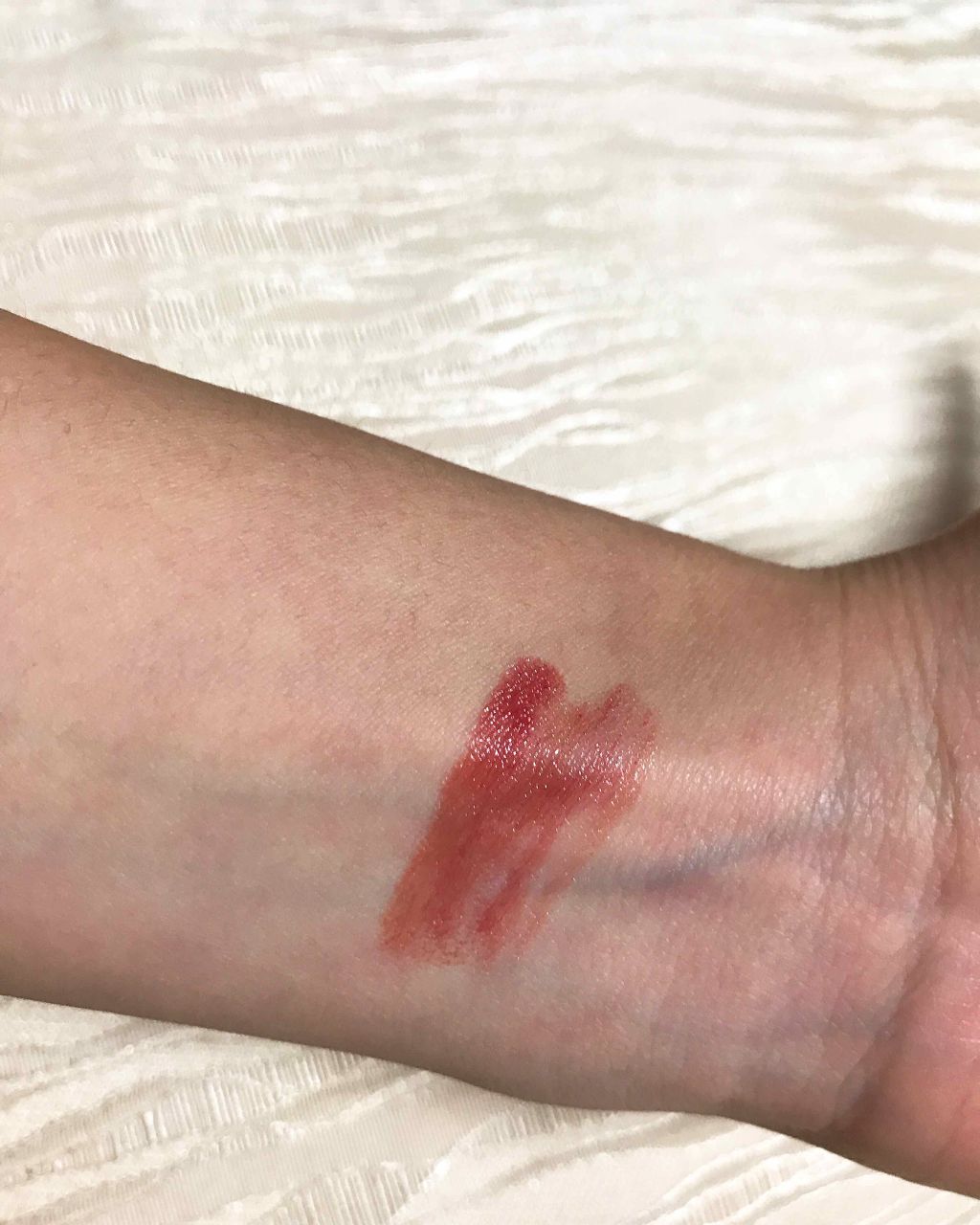 ラスティンググロスリップ/CEZANNE/口紅を使ったクチコミ（3枚目）