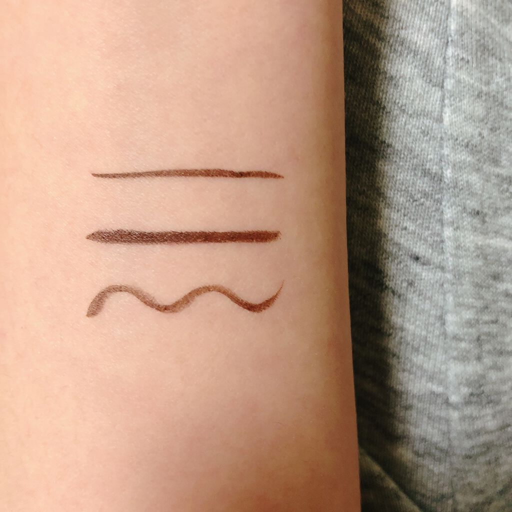 ロング ラスティング アイライナー/DAISY DOLL by MARY QUANT/リキッドアイライナーを使ったクチコミ（3枚目）