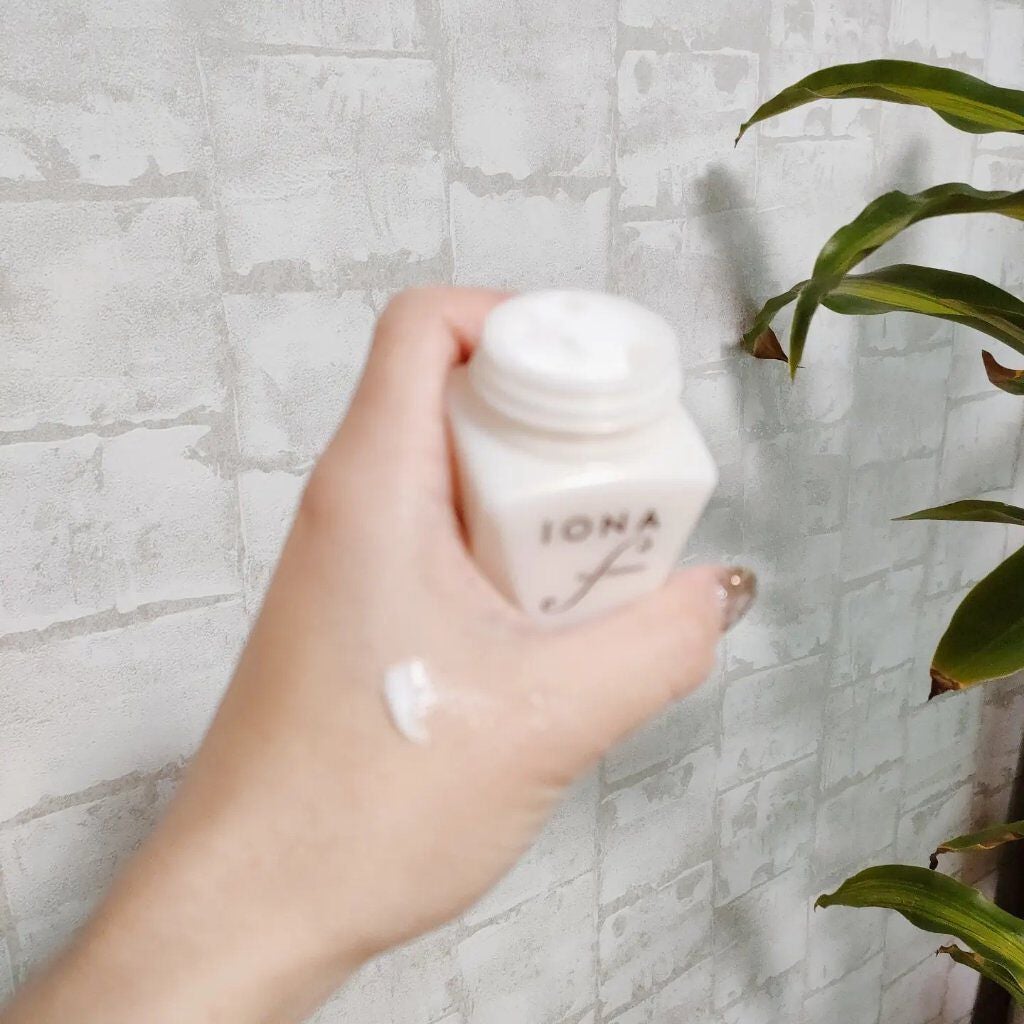 モイスト クリーム/イオナ エフ/フェイスクリームを使ったクチコミ(3枚目)