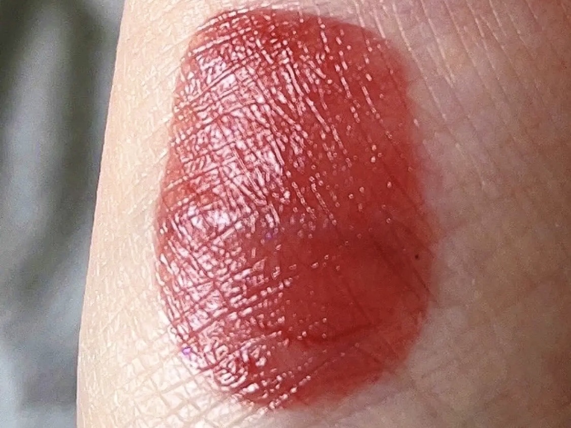 ジルスチュアート タイムレスグロウ ルージュティント 06 rosé at night/JILL STUART/リップティントを使ったクチコミ（3枚目）