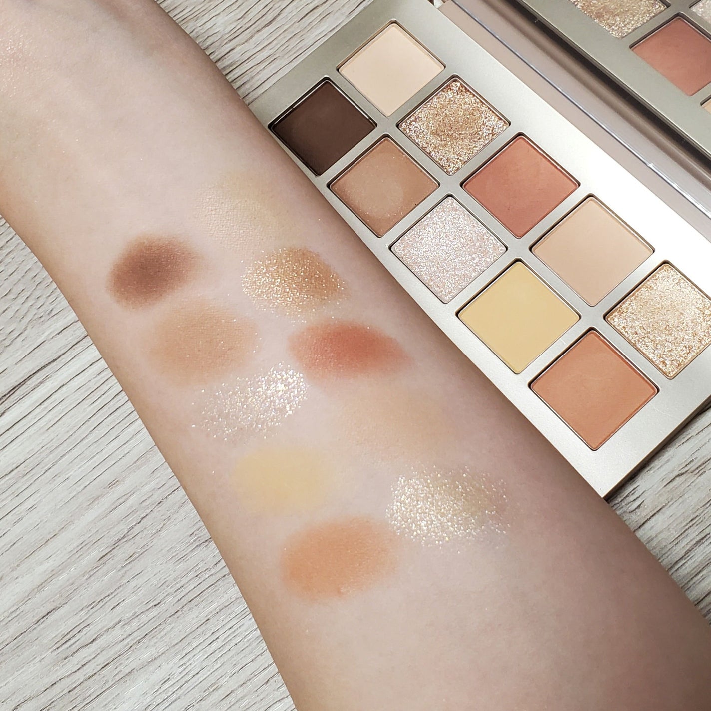 ニューデップスアイシャドウパレット/hince/アイシャドウパレットを使ったクチコミ(4枚目)