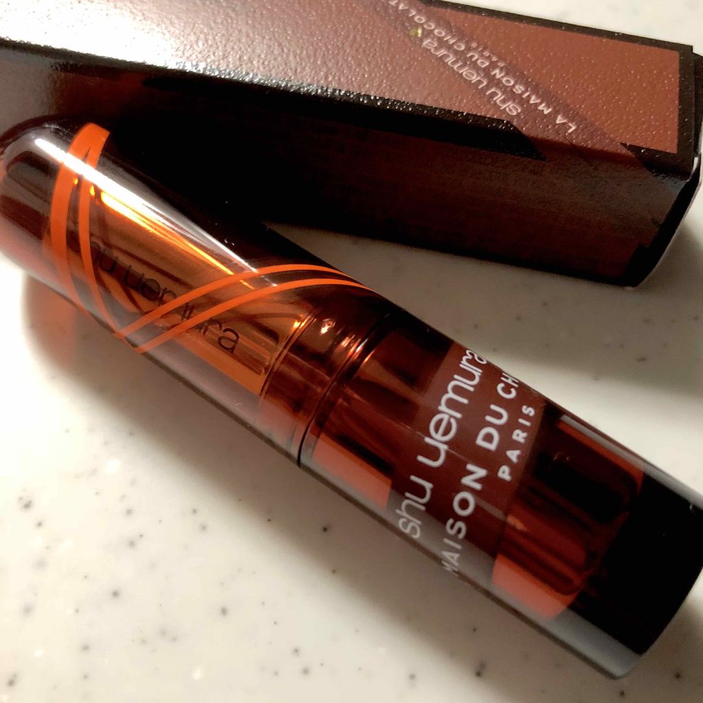 ルージュ アンリミテッド ヘーゼルナッツガナッシュ/shu uemura/口紅を使ったクチコミ（2枚目）