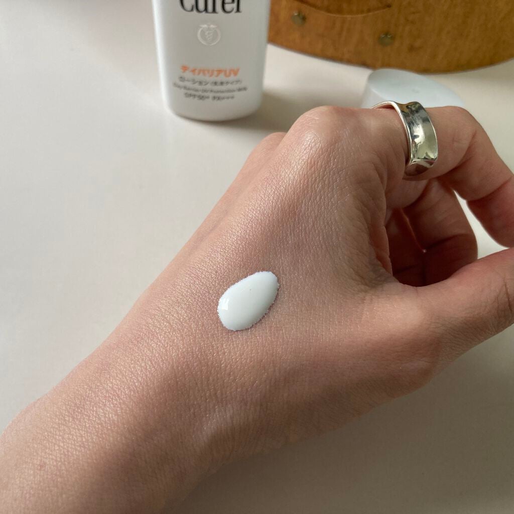 UVカット デイバリアUVローション/キュレル/日焼け止め・UVケアを使ったクチコミ(2枚目)