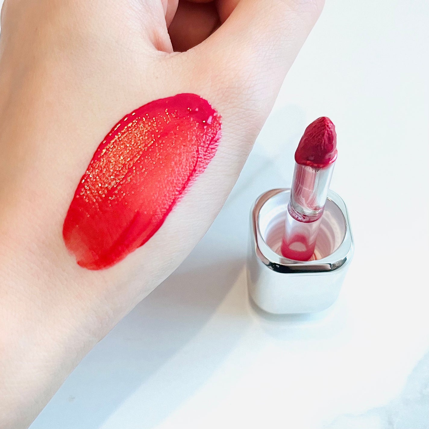 アンシーン ミラーティント/Oddtype/リップティントを使ったクチコミ(2枚目)