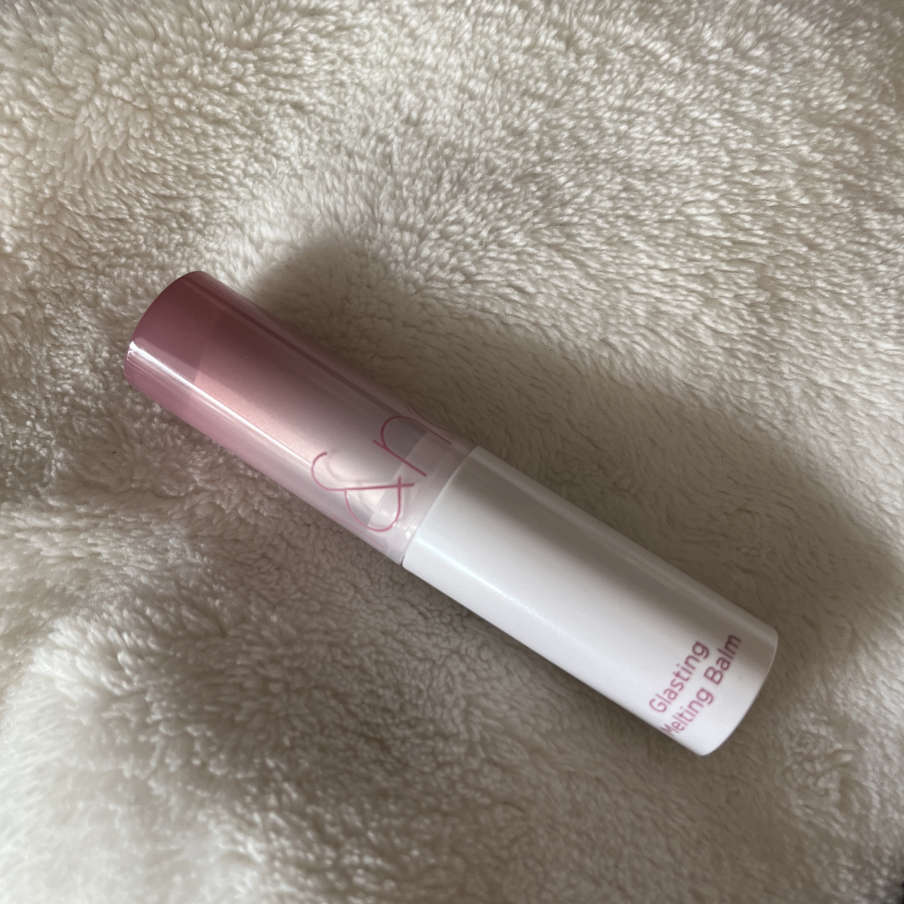 グラスティングメルティングバーム/rom&nd/リップバームを使ったクチコミ（1枚目）