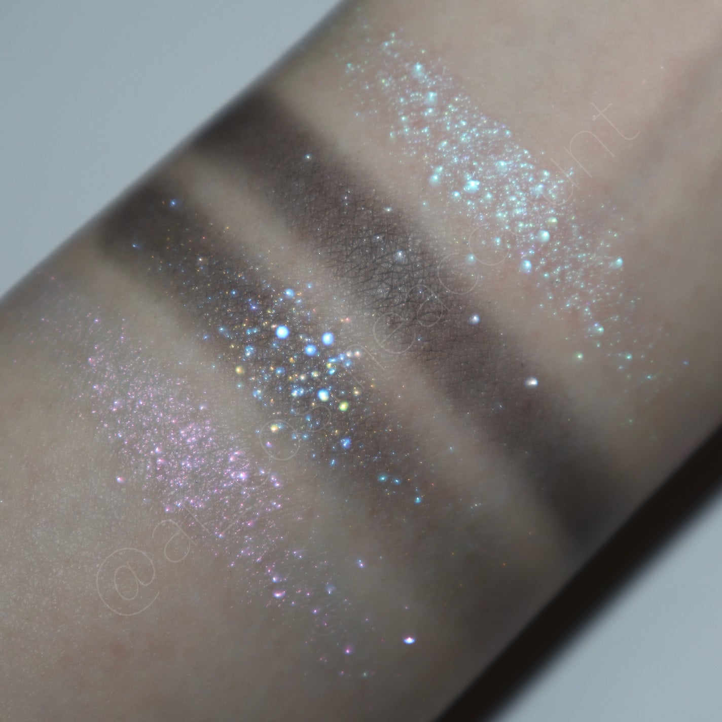 ベターザンアイズ/rom&nd/アイシャドウパレットを使ったクチコミ(4枚目)