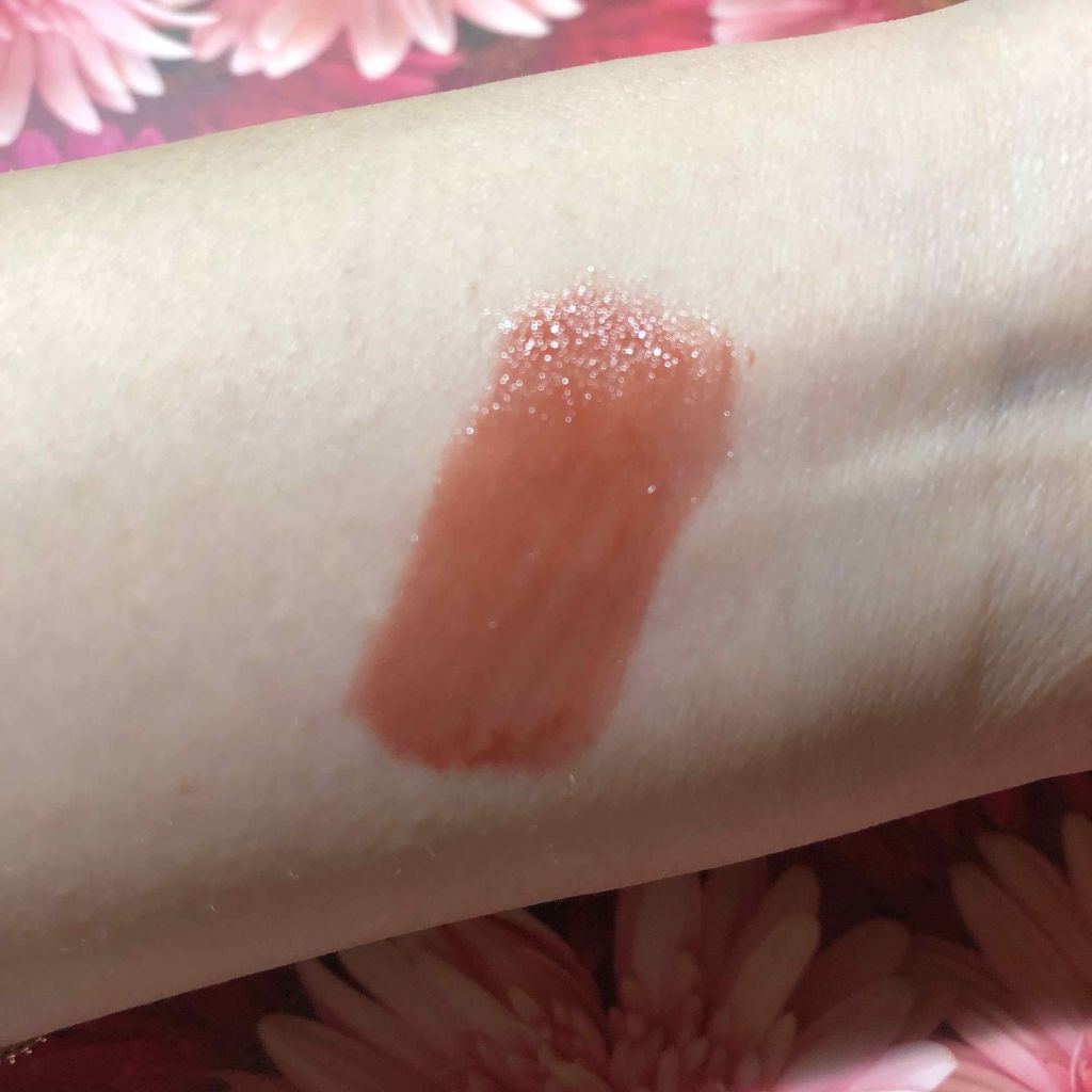 ルージュ ピュールクチュール ヴェルニ ヴィニルクリーム/YVES SAINT LAURENT BEAUTE/口紅を使ったクチコミ(2枚目)