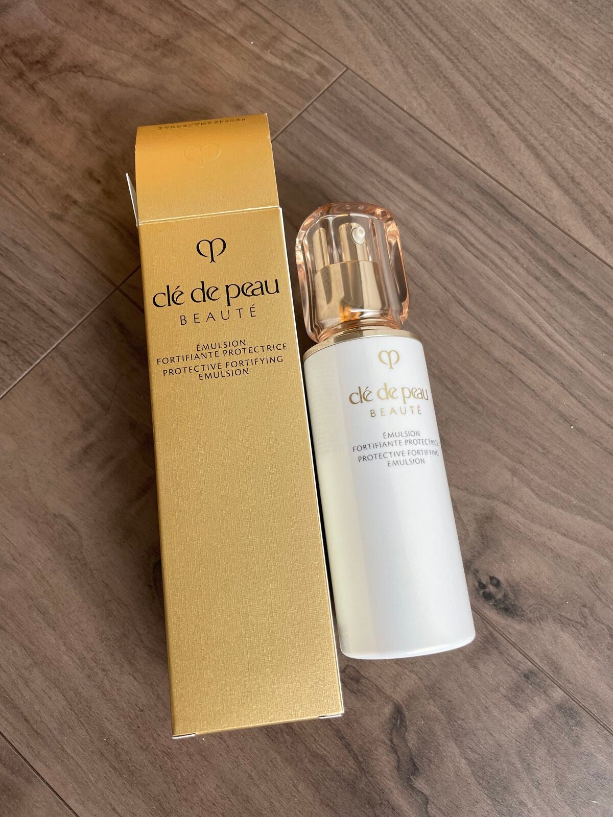 エマルションプロテクトゥリスn/クレ・ド・ポー ボーテ/乳液を使ったクチコミ(1枚目)