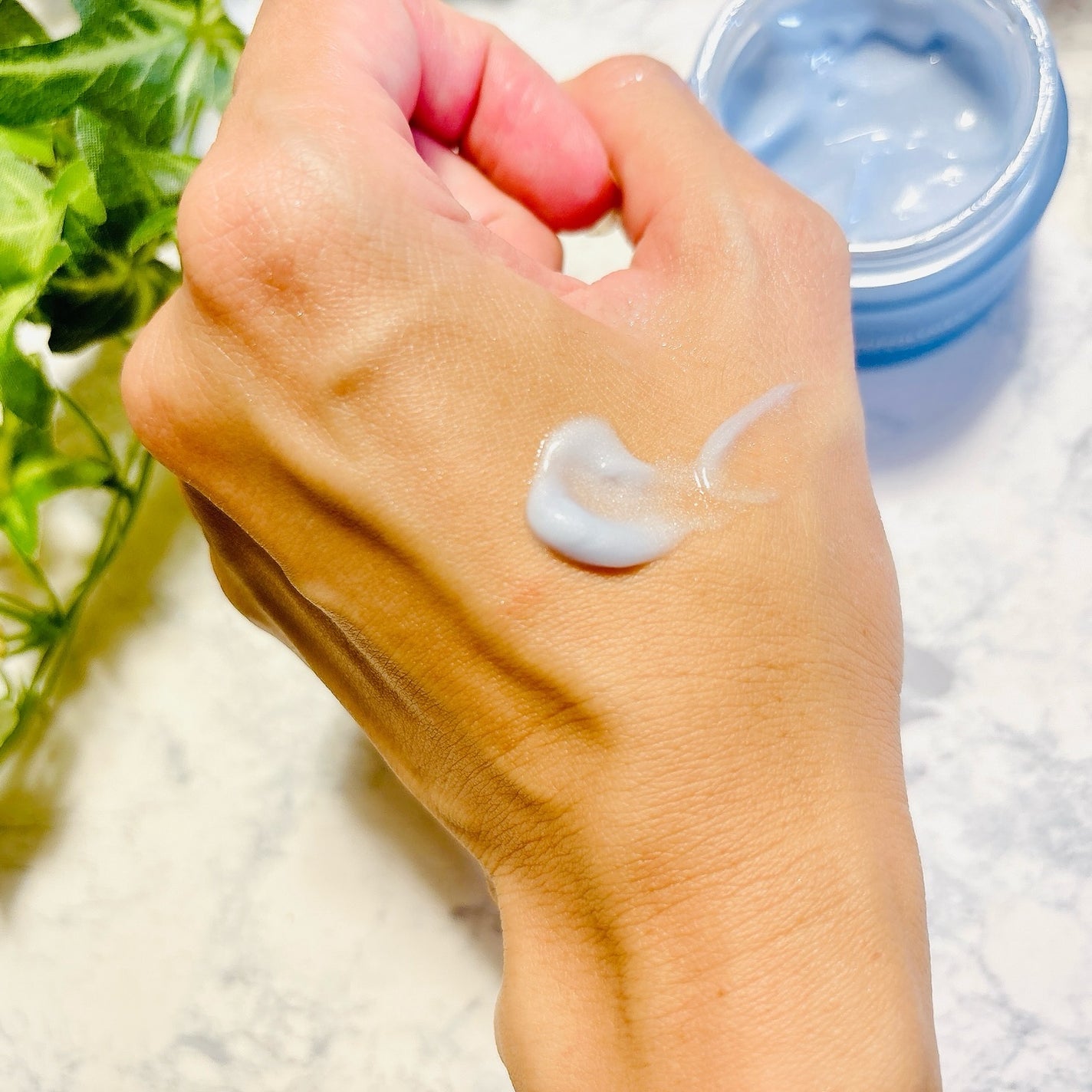 デイリー カバー ジェルセラム/SNOW FOX SKINCARE/フェイスクリームを使ったクチコミ(4枚目)