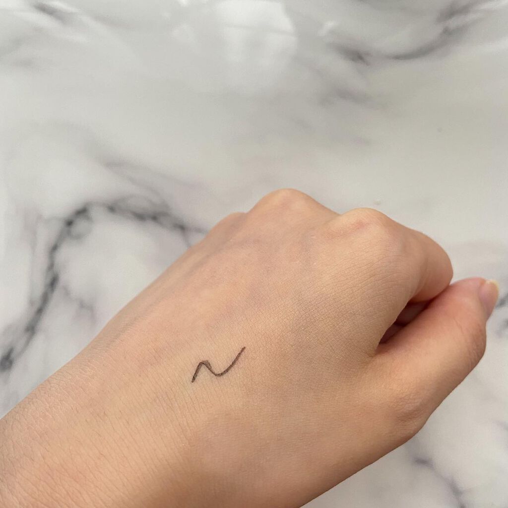 パワーオブアイライナー リキッド/LB/リキッドアイライナーを使ったクチコミ(4枚目)