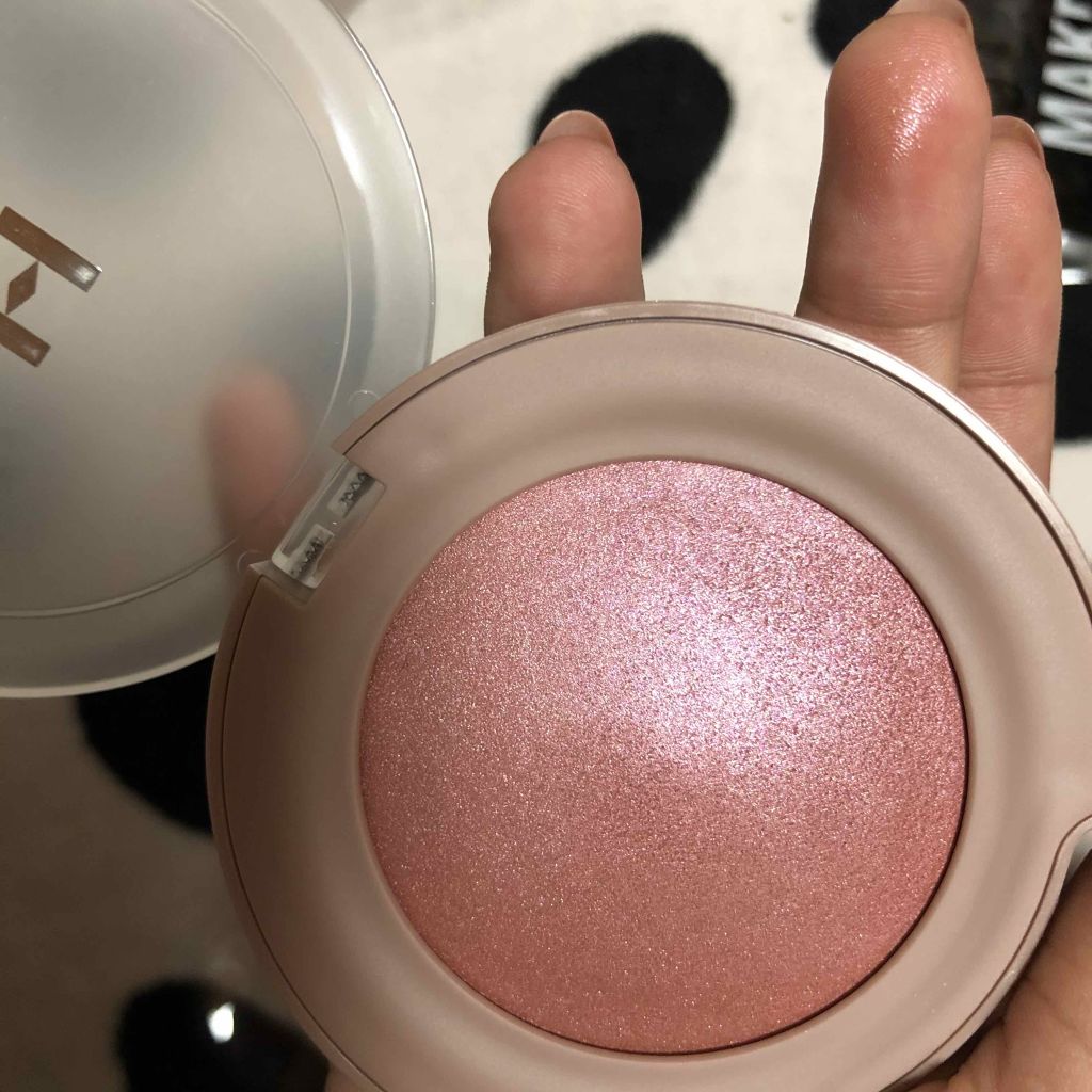 トゥルーディメンショングロウチーク/hince/パウダーチークを使ったクチコミ（2枚目）