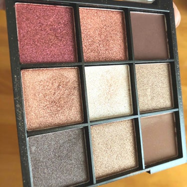 UR GLAM　BLOOMING EYE COLOR PALETTE/U R GLAM/パウダーアイシャドウを使ったクチコミ（2枚目）