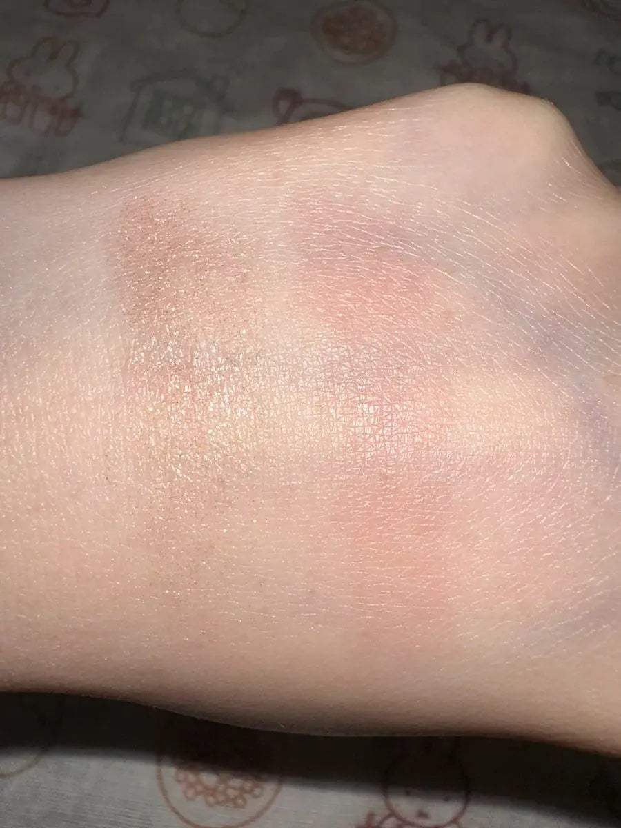 スナイデル シルキー タッチ アイズ/SNIDEL BEAUTY/アイシャドウパレットを使ったクチコミ(3枚目)