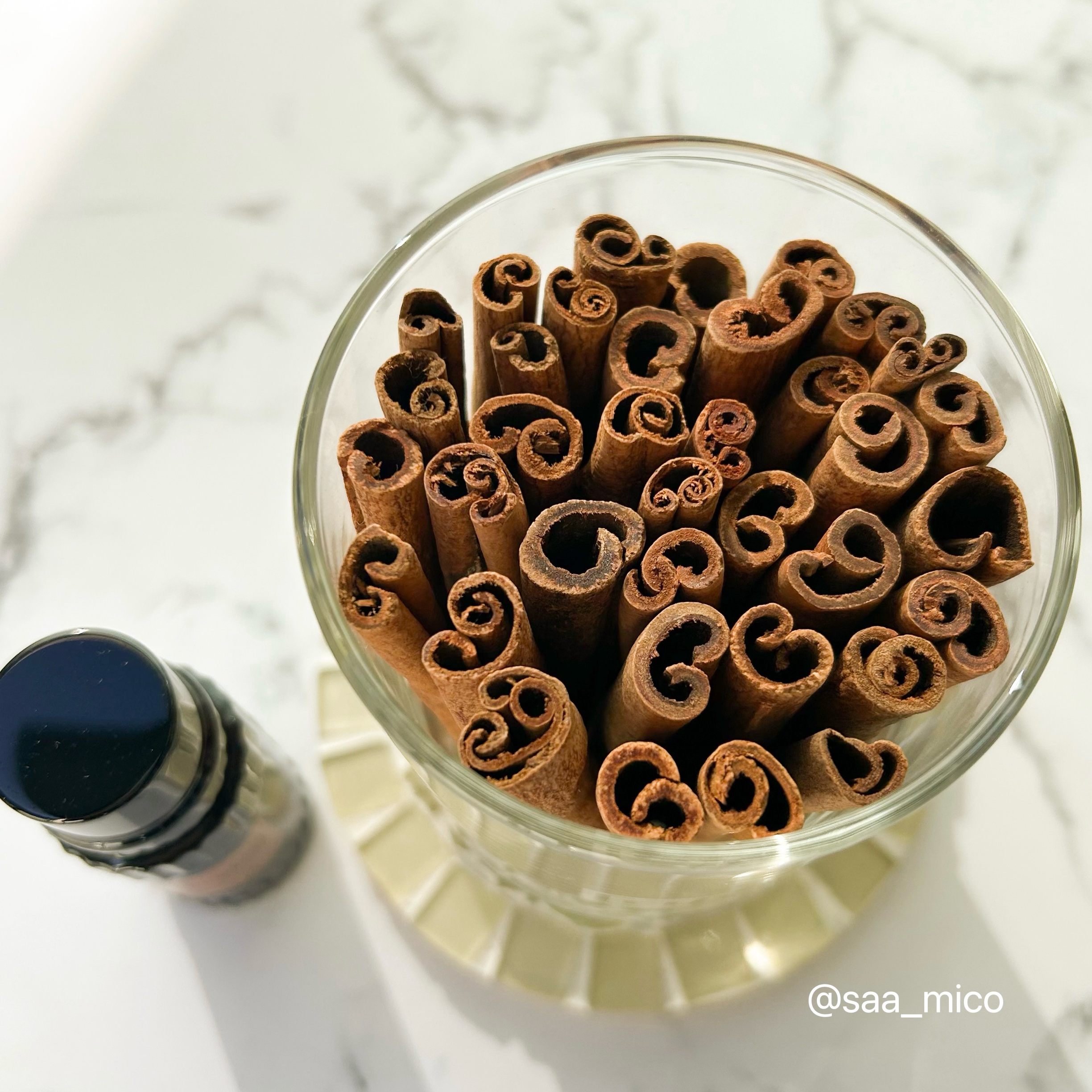 エッセンシャルオイル AW/THANN/アロマオイルを使ったクチコミ（2枚目）