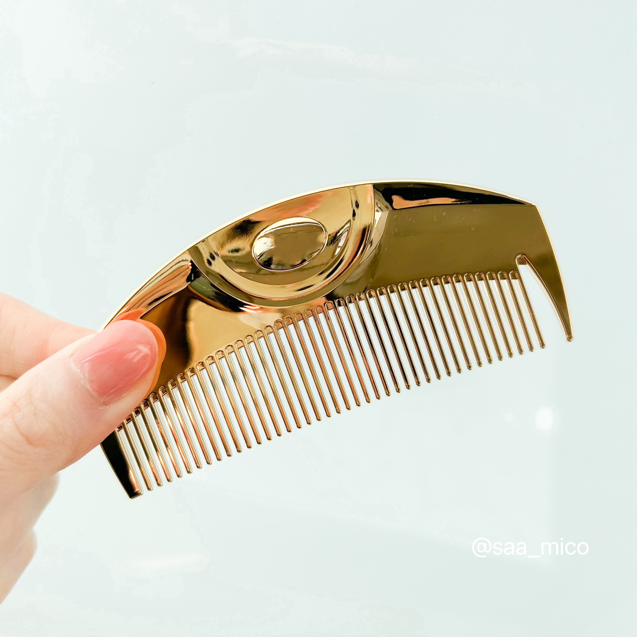 (R)K24GPツキ ゴールド/LOVECHROME/ヘアコームを使ったクチコミ（3枚目）