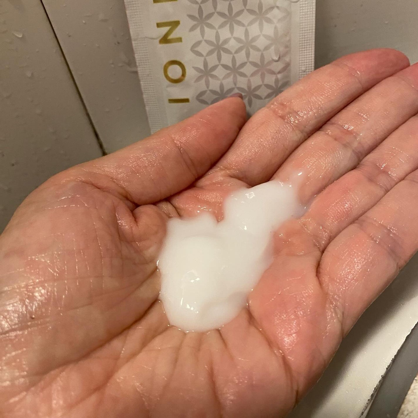 プレミアム ボンドメンテシャンプー/ボンドメンテトリートメント/IONICO/市販シャンプーを使ったクチコミ(5枚目)