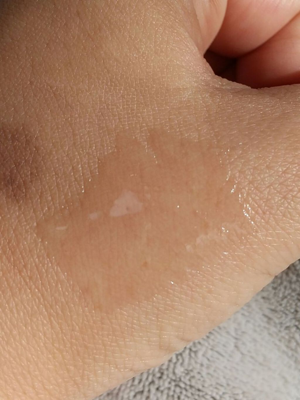 パワー プランピング リップ グロス/Too Faced/リップグロスを使ったクチコミ（2枚目）