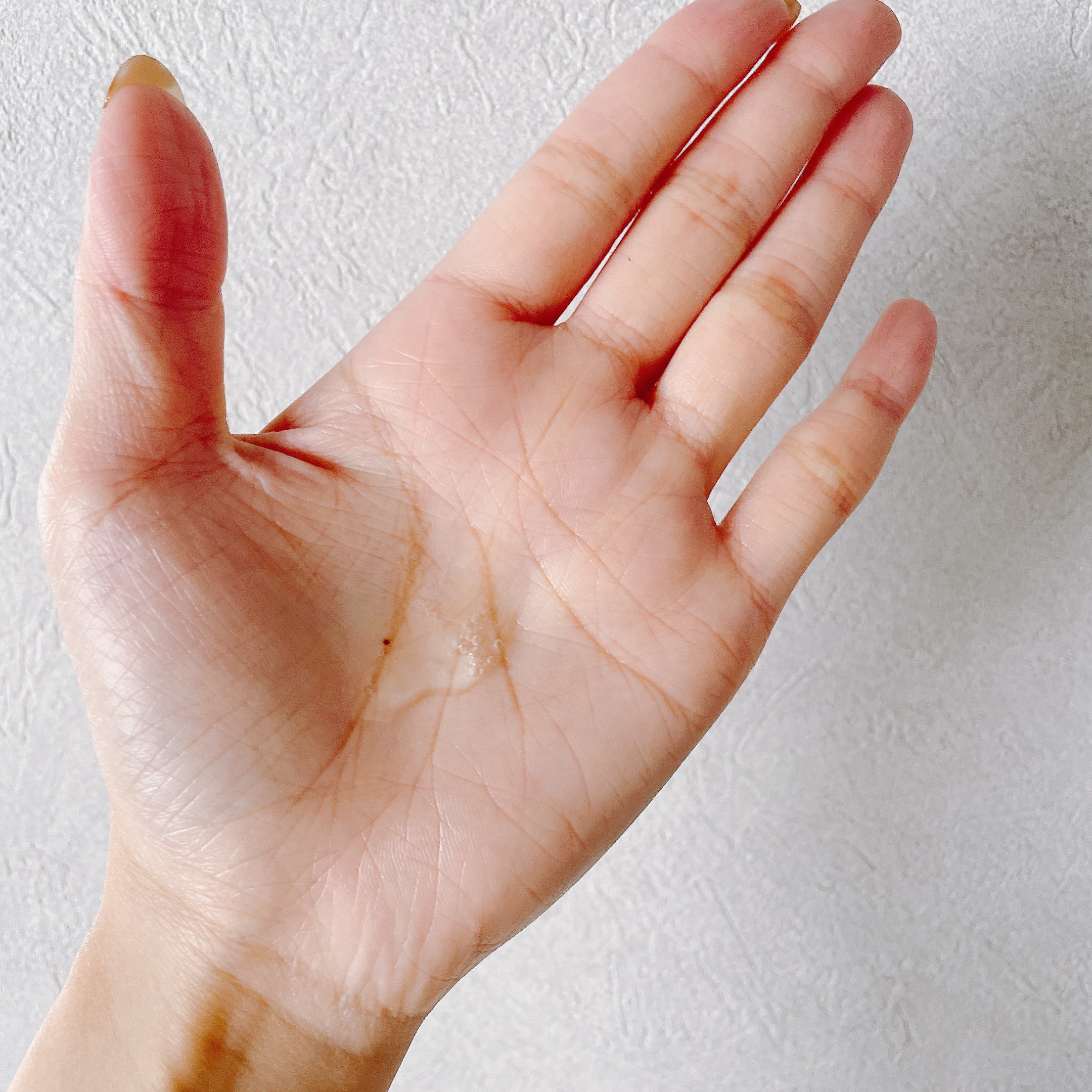 エムディピュアホワイトエッセンス/MD(エムディ)/美容液を使ったクチコミ（2枚目）