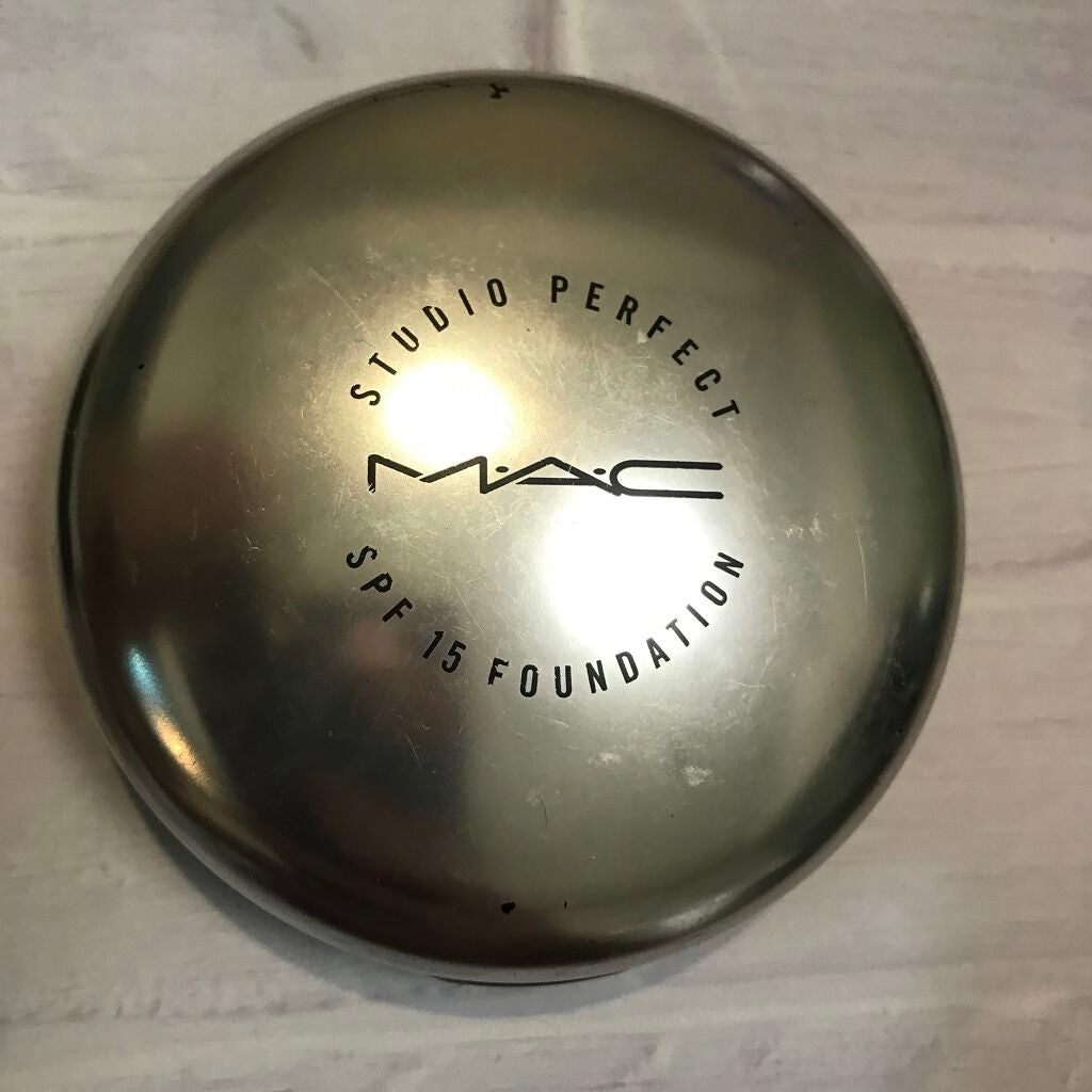 ザ・ライトバルブ UV コンパクト ファンデーション/shu uemura/パウダーファンデーションを使ったクチコミ(5枚目)