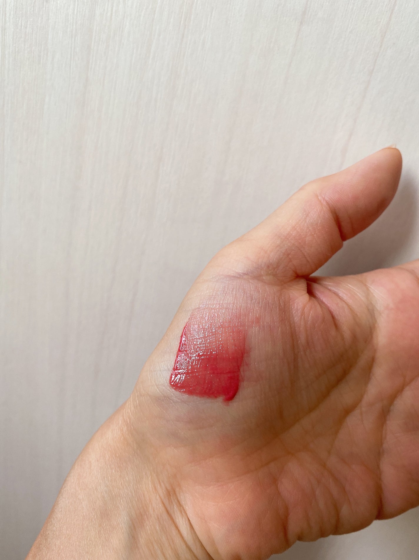 ウォータリーティントリップ/CEZANNE/リップティントを使ったクチコミ(3枚目)