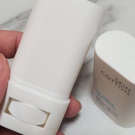 UVシールド トーンアップスティック/スキンコットン/日焼け止めスティックを使ったクチコミ(2枚目)