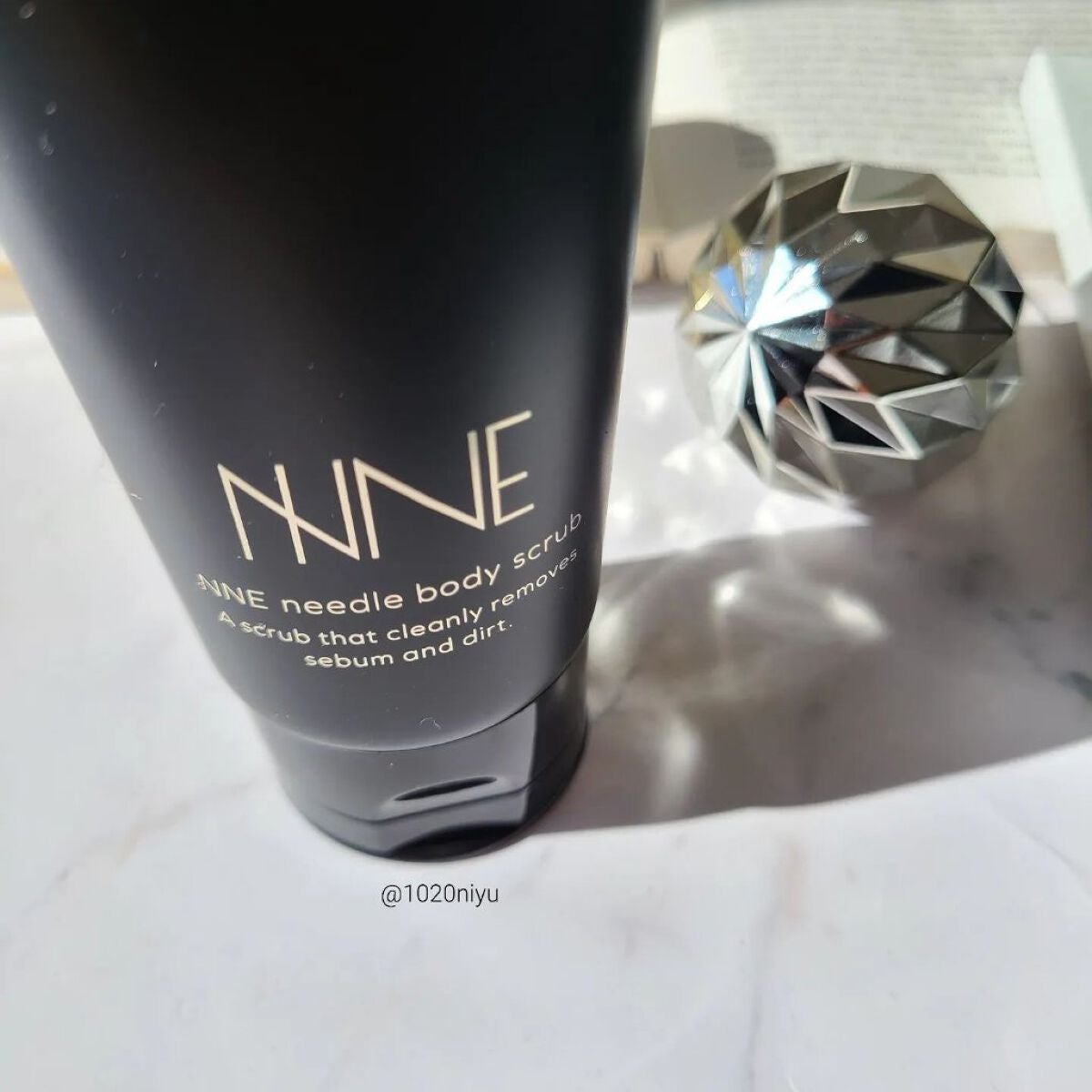 ニードルボディスクラブ/NNE/ボディスクラブを使ったクチコミ(2枚目)