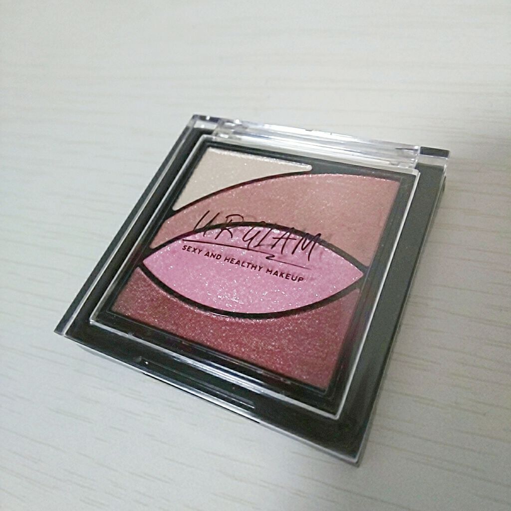 UR GLAM VELVET EYE COLOR PALETTE/U R GLAM/アイシャドウパレットを使ったクチコミ(1枚目)