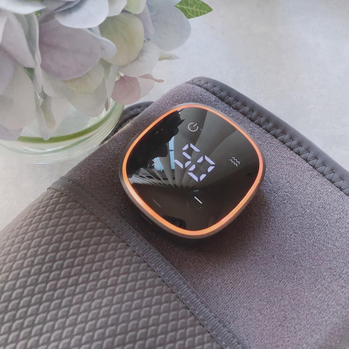 膝マッサージャー/KLK/その他マッサージャーを使ったクチコミ（2枚目）