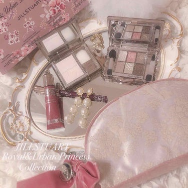 



☑︎ JILLSTUART 
Royal&Urban Princess Collection 🏰✨🎀
#christmascoffret 🎅🎄❄️




今年のJILLのクリスマスコフレをお誕