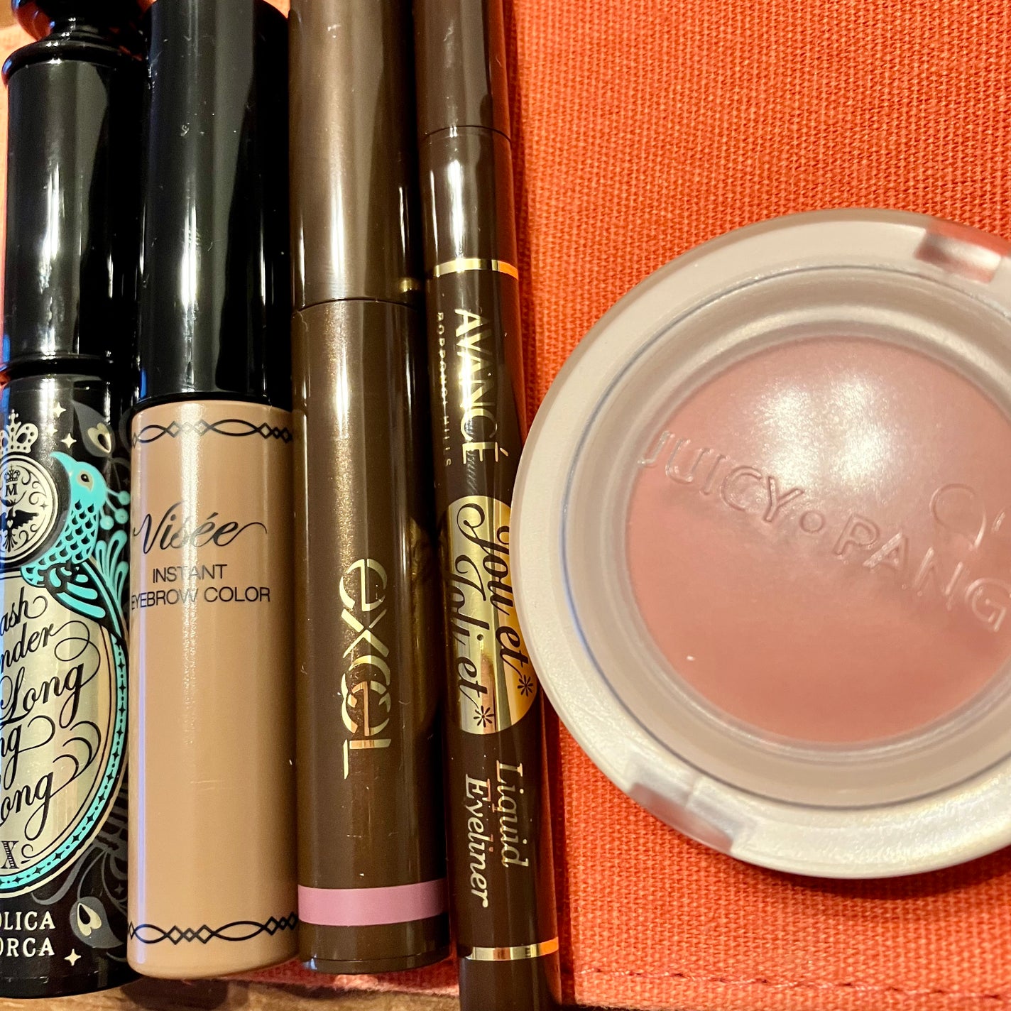 アヴァンセ ジョリ・エ ジョリ・エ リキッドアイライナー/アヴァンセ/リキッドアイライナーを使ったクチコミ(1枚目)