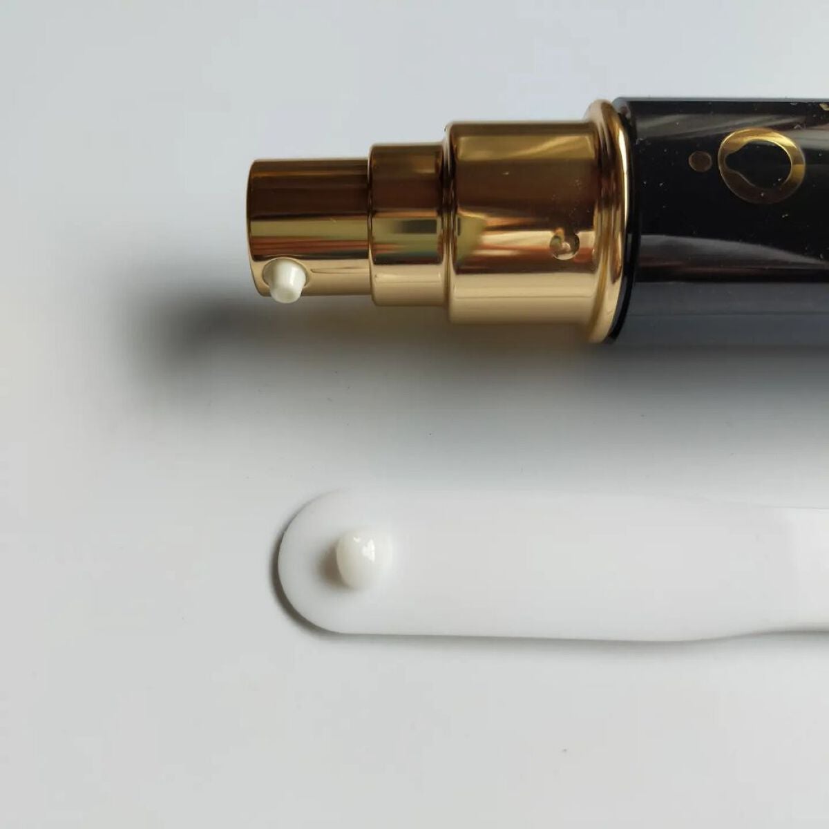 プレミアムパーフェクトエッセンス/ライスフォース/美容液を使ったクチコミ(2枚目)