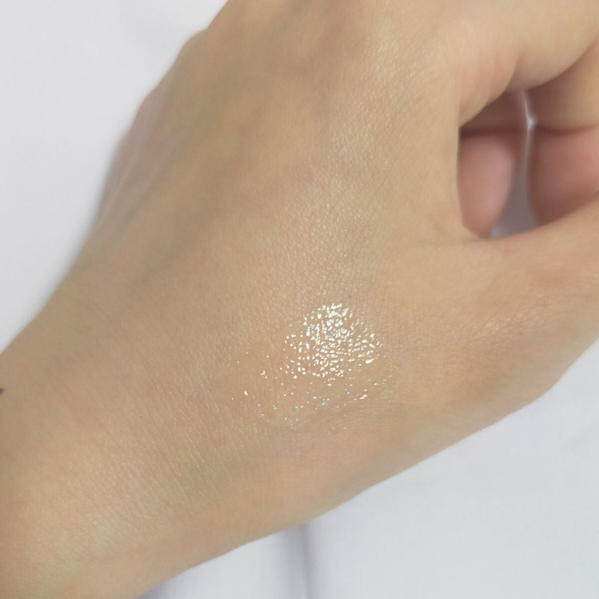 ウォータリーグロウリップ/CEZANNE/リップグロスを使ったクチコミ(2枚目)