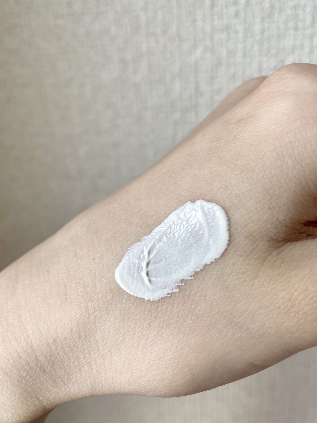 UVイデア XL プロテクショントーンアップ クリア/ラ ロッシュ ポゼ/化粧下地を使ったクチコミ（3枚目）