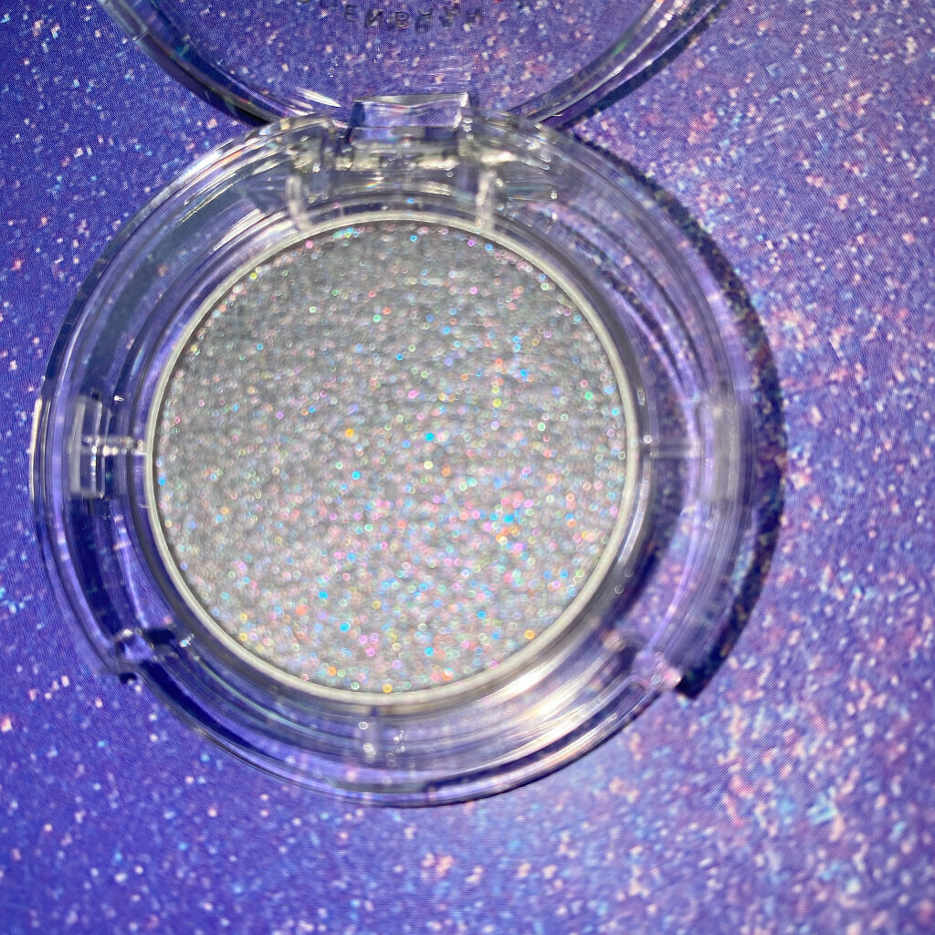 マルチグリッターカラー/ENBAN TOKYO/単色アイシャドウを使ったクチコミ（2枚目）