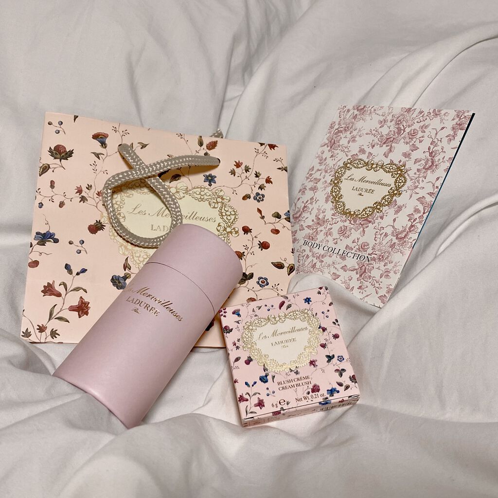 スティック ルージュ 02 Destin（デスタン）/レ・メルヴェイユーズ ラデュレ/口紅を使ったクチコミ（3枚目）