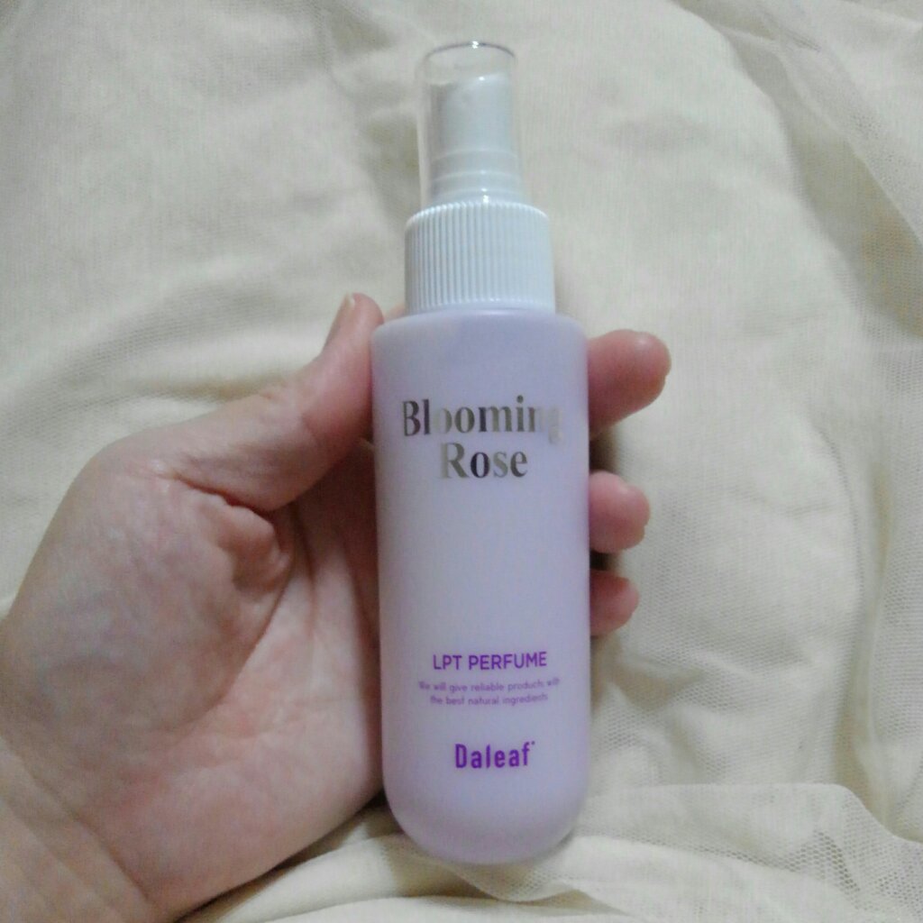 パフュームヘアパックインミスト Pink Breeze/Daleaf/アウトバストリートメントを使ったクチコミ（2枚目）