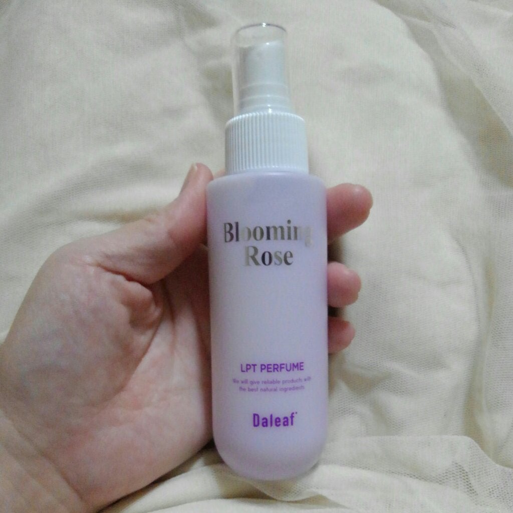 パフュームヘアパックインミスト Pink Breeze/Daleaf/アウトバストリートメントを使ったクチコミ(2枚目)