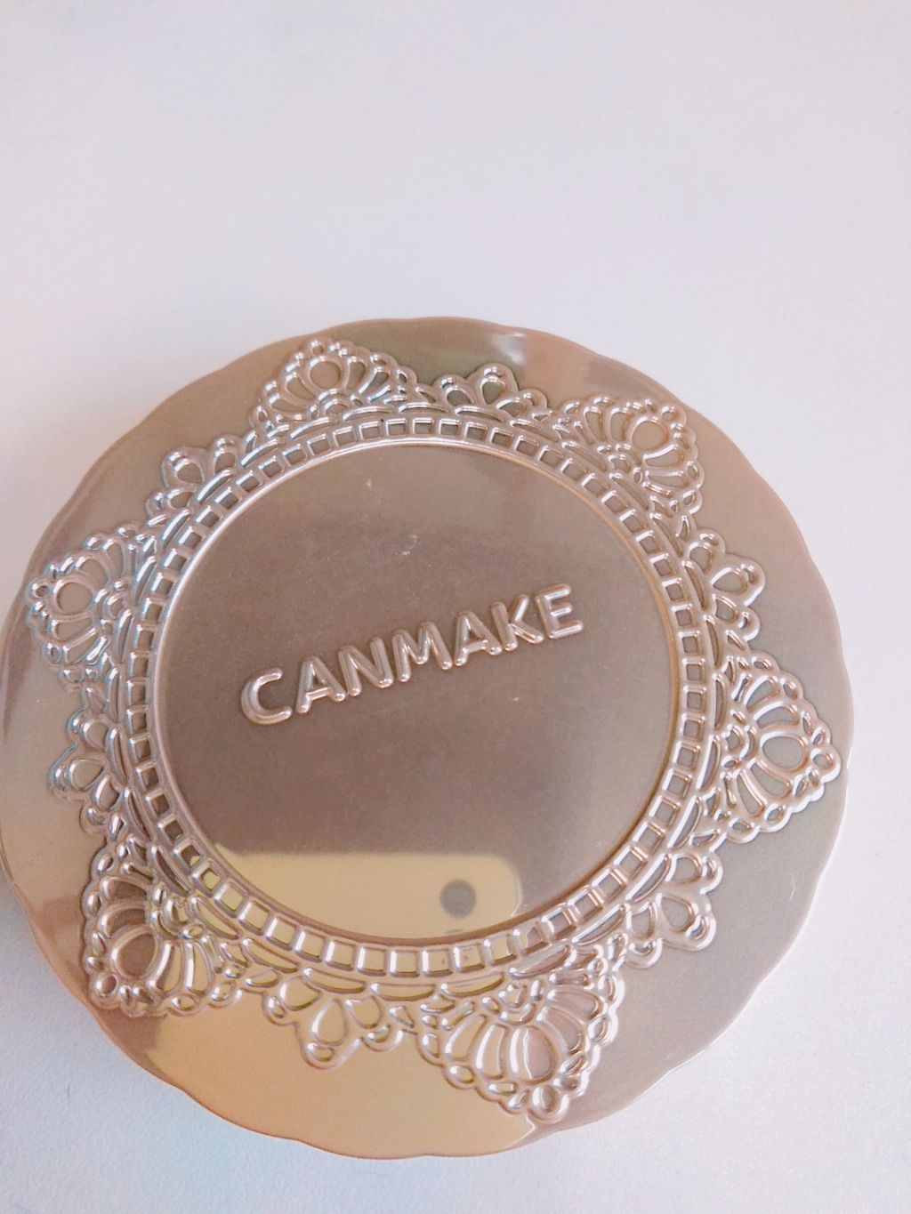 【旧品】マシュマロフィニッシュパウダー/キャンメイク/プレストパウダーを使ったクチコミ(1枚目)