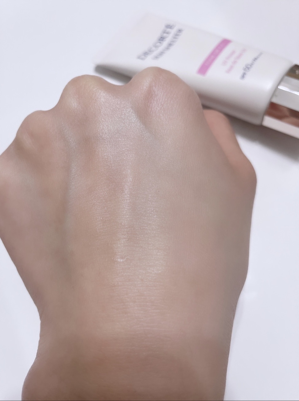 サンシェルター トーンアップCC/DECORTÉ/CCクリームを使ったクチコミ（3枚目）