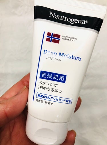 Neutrogena ノルウェー フォーミュラ ディープモイスチャー ハンドクリームのクチコミ「ニュートロジーナ 
ノルウェー フォーミュラ ディープモイスチャー ハンドクリームの紹介です
.....」（1枚目）